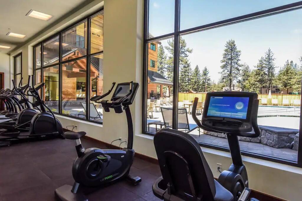 Ski In/Out - Zalanta - Great Location- 2 Hot Tubs - Heated Pool South Lake Tahoe Εξωτερικό φωτογραφία